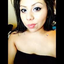 Bibi Rodriguez (@rodriiguez_b)