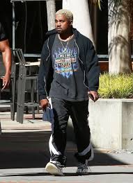The first thing you'll have to is to download and install the legit check app as we mention in every adidas yeezy guide, all of the adidas x kanye west yeezy sneakers have a pattern that must be followed when. Kanye West Wears Harley Davidson T Shirt And Adidas Yeezy Boost 350 V2 Zebra Sneakers Yeezy Boost 350 Outfit Harley Davidson T Shirts Kanye West