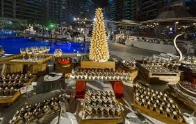 Ten ways to make the most of your dinner party talents and make entertaining easier. Hozpitality Group Nye Gala Dinner And After Beach Party At Dukes Dubai