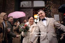 Die bilder sollen eine geschichte erzählen, emotione. Hochzeitsfotograf Koln Foto Video Slawa Smagin