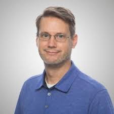 Dana Dabbs's Instagram, Twitter & Facebook