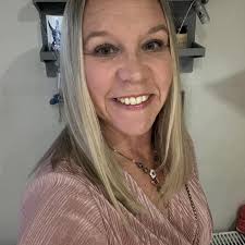 I am looking to create a book club at my pub, The Bull. I love books and  reading and wondered if many other people would be interested?