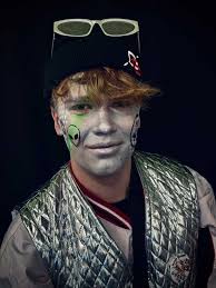 Oohregrööbler Rotchrüz