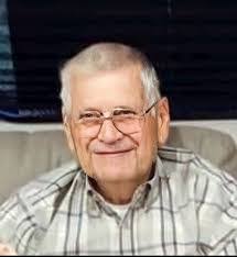 Hunter Chaisson's Instagram, Twitter & Facebook