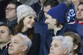 La nouvelle a comblé de bonheur les nombreux amis du couple. Camille Lacourt Et Alice Detollenaere Complices