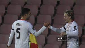 Head to head information (h2h). Hasil Liga Eropa Sparta Praha Vs Ac Milan Babak Pertama Cetak Satu Gol Hauge Ukir Rekor Unik Tribunnews Com Mobile
