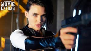 Ali larter, eoin macken, ever gabo anderson and others. Resident Evil The Final Chapter Abigail Featurette 2017 Youtube