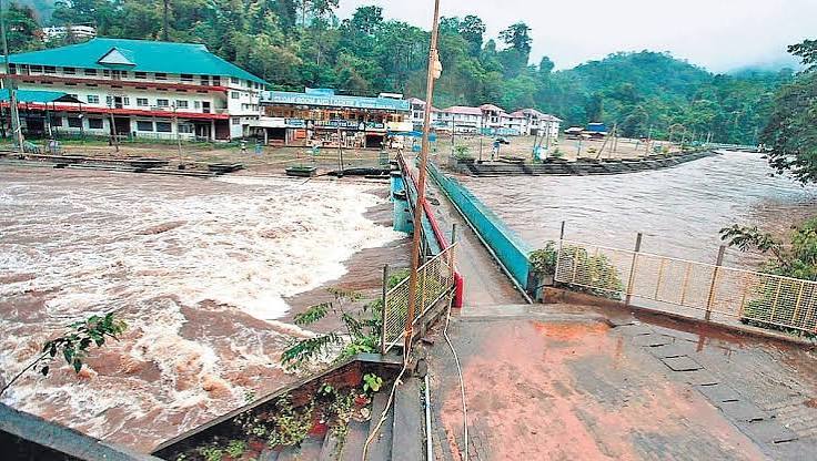 Rising Pampa river revives horror of 2018 Kerala floods, evacuation begins