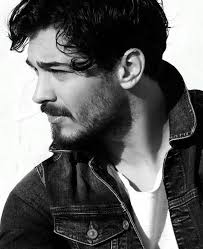 Cagtay Ulusoy Colins Aktor Aktrisler Erkek Sac Kesimleri