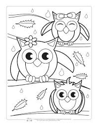 While most owls seem to vary in neutral colors from white to gray to dark brown, you can be as creative as you want when coloring. Fall Coloring Pages For Kids Itsybitsyfun Com Owl Coloring Pages Fall Coloring Pages Kindergarten Coloring Pages