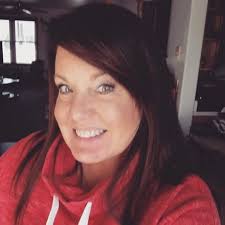 Ambesonne Alice Harikalar Diyarında Nevresim Takımı, Siyah ve Beyaz Alice  Perdelere Bakıyor Gizli Kapı Macerası, Dekoratif 2 Parça Yatak Seti, 1  Yastık Kılıflı, İki Kişilik, Beyaz ve Siyah : Amazon.com.tr: Ev ve