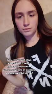 Louis and Harry Hand