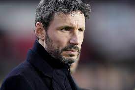 Mark van bommel was a spiky character on the pitch, we saw that during his time with barcelona, bayern munich and ac milan, yet once the dutch midfielder got on the bad side of the wrong player. 3coxirkogzr3fm