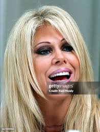 157 Ken Finger Stock Photos, High-Res Pictures, and Images