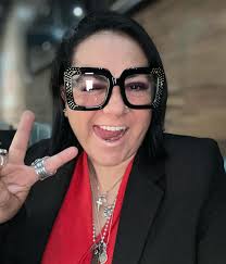 Sandra Islas (@sandraislasr) • Instagram photos and videos