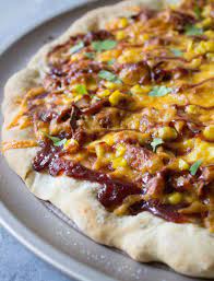 Easy Bbq Chicken Pizza Coco And Ash Recipe Bbq Chicken Pizza Chicken Pizza Easy Bbq Chicken