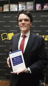 Acontece agora, na Saraiva do...