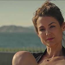 Plus belle la vie (spoiler) : Barbara mise à mort par Helena et Chris,  Mouss et Mila en pleine désastre