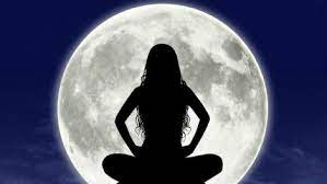 Duminica 23 februarie 2020 are loc luna noua in zodia pesti, acolo unde se afla deja soarele din 19 februarie, ultima sa destinatie inainte de a inchide calatoria prin cele 12 zodii inceputa pe 20 martie 2019 si deci anul astrologic. Luna Noua Citeste Toate Articolele Despre Luna Noua Pagina 1 Din 1 Antena 1