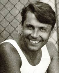 The Story of Dr Leonid Rogozov (4 pics)