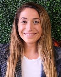 Shaina Davis's Instagram, Twitter & Facebook