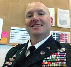 Ceres native Perry to retire from Army after 22 years