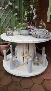Shabby Dekoration Kabeltrommel In 2020 Dekoration Flur Dekor Europalette Mobel Garten
