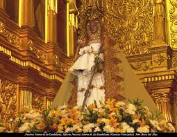 Con la tradicional entrada de k'apus se dio inicio ayer a las actividades por la festividad de la virgen de la candelaria 2019 en puno. Feligreses Imploran A Virgen De La Candelaria Que Ilumine A Venezuela Para Superar Crisis Humanitaria Descifrado