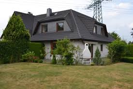 Finde 2 angebote für häuser zum verkauf in rellingen, pinneberg zu bestpreisen, die günstigsten immobilien zum verkauf ab € 595.000. Haus Zum Verkauf Amselstrasse 48a 25462 Rellingen Pinneberg Kreis Mapio Net