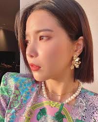 Read about solar mamamoo age, height, weight, sister, bio, wiki, and other topics related to her below. Check Out Mamamoo Solar S Picture Perfect Vacation Outfit Inkistyle