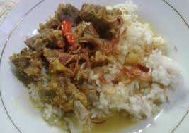 Gulai kambing merupakan masakan khas timur tengah. Resep Gulai Kambing Sederhana Oleh Yeni Setya Cookpad