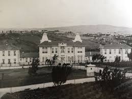 Sisli Ii Abdulhamid In 1898 De Henuz Sekiz Aylikken Olen Kizi Hatice Sultan In Anisina Yaptirdigi Hastane 1899 Da Hizmete Girdi B Istanbul Resimler Fotograf