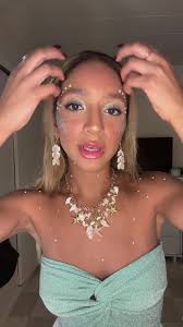 Not too shabby for a last minute costume 🧜‍♀️🫧#halloween #mermaid  #halloweencostumeideas