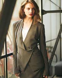 burda style schnittmuster jacke wickel optik 09 2011 126 raffiniert geschnittene jack emit langem vorderteil das tagliche outfits modestil geschaftsmode