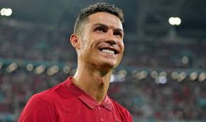 Manchester united a accepté de payer 12,8 millions de livres sterling pour le joueur de 36. Cristiano Ronaldo S Transfer Talks With Man City Despite Love Of Man Utd Football Sport Express Co Uk