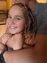 Hair braiding service for kids