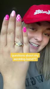 like do people switch up their bands or is that bad?? #weddingtiktok  #engagementring #weddingband #ringtok #weddingring #weddingrings  #weddingrules @oliveavejewelry