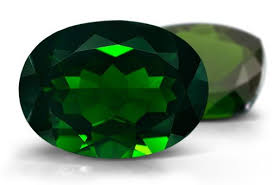 Chrome Diopside Gemstone Information Gemopedia By Jtv Diopside Gemstones Gemstones For Sale
