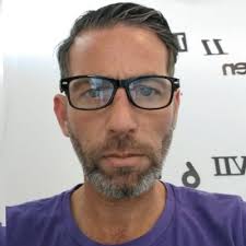 Con la publicación del Decreto 196/2025 se eliminó la Licencia Nacional de  Transporte Interjurisdiccional (LiNTI) para el transporte de carga. Desde  ahora, las licencias profesionales clases C, D y…