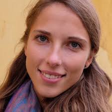 Jeanne Joinville Le Pont Val De Marne Etudiante En Ecole D Orthophonie Donne Soutien Scolaire Francais Histoire De La Primaire Au College A Paris