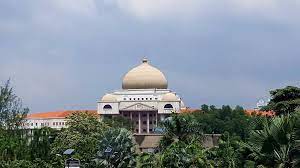 Located strategically right where the old klang road starts, the mall is arguably the most popular shopping complex in kuala lumpur, with a large variety of shops and entertainment outlets. Kuala Lumpur Courts Complex 2021 All You Need To Know Before You Go With Photos Tripadvisor