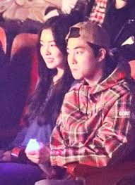 Suho from exo and irene from red velvet are under the same label, sm entertainment. Exovelvet Suho Irene Surene Vk