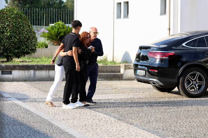 Heartbroken family of late soccer player Diogo Jota arrives at funeral in  Portugal