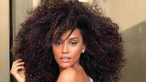 Tais Araujo Fala Sobre Como A Relacao Com O Cabelo Mudou Ao Longo Dos Anos Noticias Sobre Famosos Giro Marilia Noticias