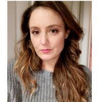 Rachel Sturm's Instagram, Twitter & Facebook