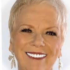 Eileen Irons's Instagram, Twitter & Facebook