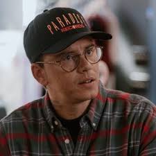 Kelsey Leigh (@queenkpala)