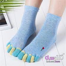 جوارب نسائية 2021 شرابات حريمى 2021 موضة الجوارب الشتويه لهذا العام 2021 fashion socks