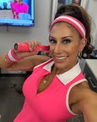 Tina Cervasio's Instagram, Twitter & Facebook