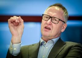 Lokalt næringsliv, Lokal politikk